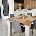 Apartmán Moderny V S Velkou Terasou 1 *