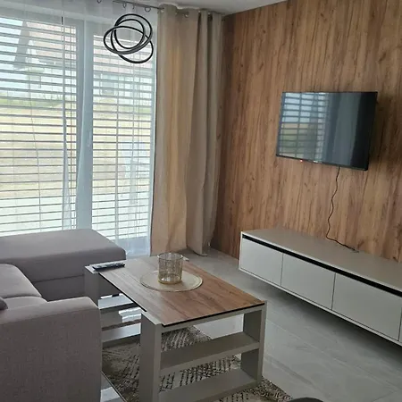 Moderný V S Veľkou Terasou 1 Apartamento *