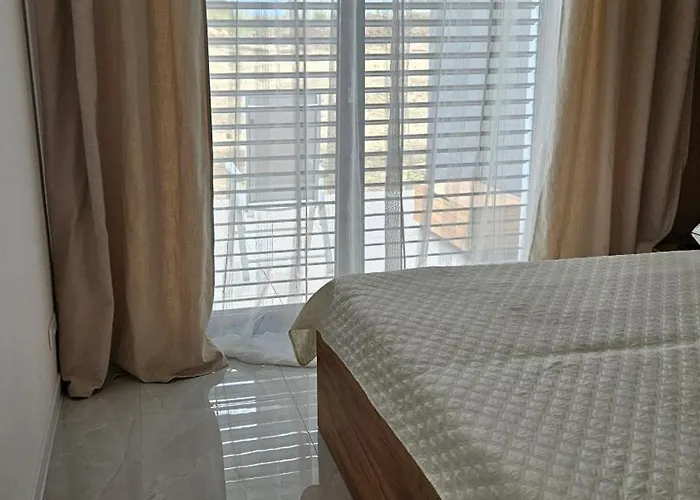 Moderný V S Veľkou Terasou 1