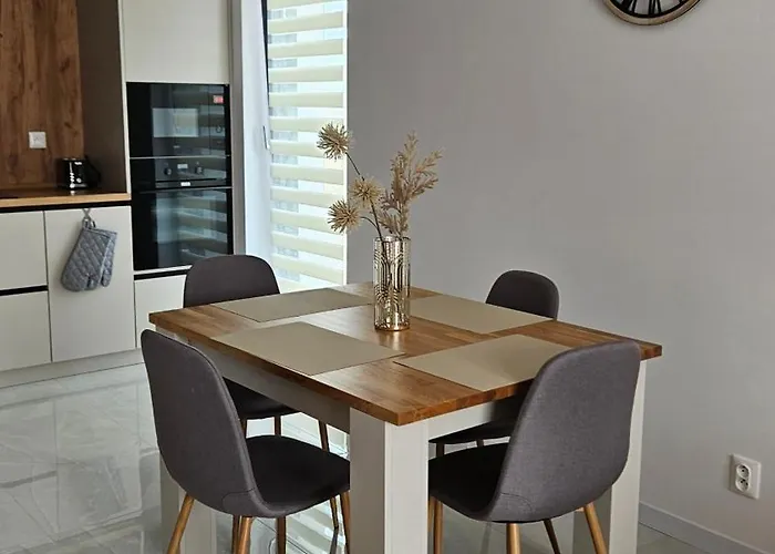 Moderný V S Veľkou Terasou 1 Apartamento